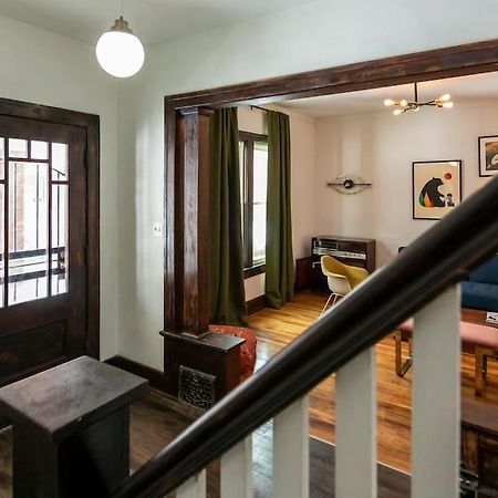 Luxe Mid-Century Styled Historic Townhouse #1 Villa Детройт Екстериор снимка